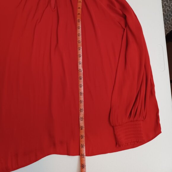 Women's Jennifer Lopez Lightweight Red Long Sleeve Blouse Size XL - Picture 8 of 8